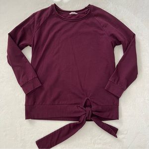 Women Caslon Sweatshirt